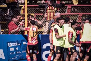 Sin Marco Saravia, Deportivo Progreso venció a Juventud y volvió al triunfo en Uruguay