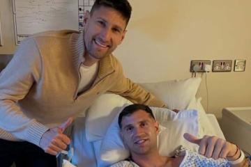 'Dibu' Martínez estará 40 días fuera de las canchas tras ser operado de la mandíbula