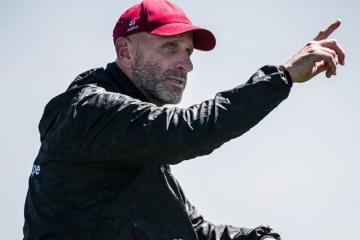 Rondelli: "Es muy difícil hacer un análisis cuando te quedas con un jugador menos a los cuatro minutos"