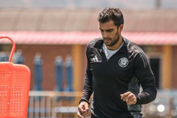 Ampuero: “Lo intentamos con 10, fuimos para adelante y nos vamos con nada”