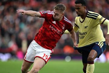 Arsenal le ganó al Nottingham Forest y se mantiene segundo