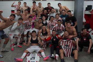 (VIDEO) Instituto goleó de visita a Independiente y se afianzó en la cima de Argentina