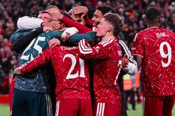 Con suspenso: Liverpool se impuso en penales a Chelsea en la Carabao Cup