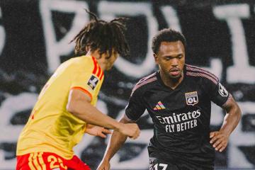 Olympique Lyon cayó ante Lens y no pudo llegar a la cima de la Ligue 1