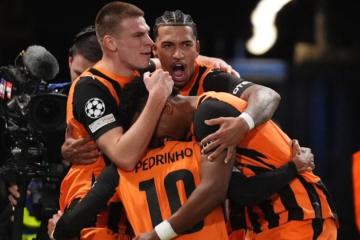 Shakhtar venció al AEK en la Champions League