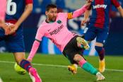 ¡Golazo! Lionel Messi y la definición de zurda para el Barcelona 1-0 Valencia | VIDEO