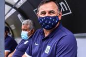 Bustos: "Fue un partido malo, el peor que me ha tocado dirigir en Alianza Lima"