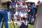 (VIDEO) Sigue invicto: Alianza Lima superó con lo justo al Sport Huancayo