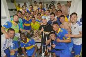 Zambrano: "Vengo arrastrando un pequeño golpe en la rodilla, pero ahora necesitamos de todos"