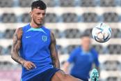 Inglés Ben White no jugará lo que resta del Mundial "por motivos personales"