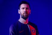 PSG presentó nueva camiseta con Messi a la cabeza