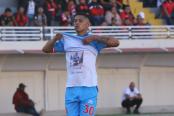 (VIDEO) ¡De media cancha! Kevin Quevedo anotó golazo en la UNSA