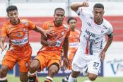 Unión Huaral venció por la mínima diferencia a la U. San Martín por la Liga 2