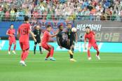 (VIDEO) ¡Con el reloj en la mano! El Salvador igualó 1-1 con Corea en amistoso
