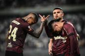 (VIDEO | FOTOS) Universitario goleó a Cantolao y dormirá en la punta del Clausura