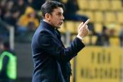 A falta de la firma, Mauricio Larriera sería el nuevo técnico de Alianza