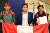 Campeona panamericana arribó a Lima y fue recibida por titular del IPD