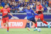 Cruzeiro rescató un empate ante Paranaense y se aleja de zona de descenso