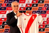 Fossati: "Estamos felices, orgullosos y honrados de estar al frente de la Selección del Perú"