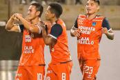 (VIDEO) Vélez anotó golazo para poner el 1-1 ante Cristal