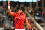 Djokovic ganó y clasificó a la tercera ronda en Roland Garros