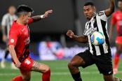 Botafogo rescató un empate, pero puso en riesgo la cima del Brasileirao