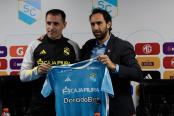 Farré: "Cristal es una plaza importante para seguir creciendo en mi carrera"