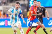 Lionel Messi no entrenó y no iría ni a la banca ante Perú
