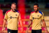 Thiago Alcántara se sumó al cuerpo técnico del Barcelona