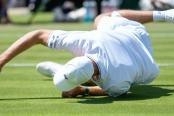 Polaco Hurkacz abandonó lesionado Wimbledon