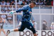 Campos: "No sé si fue penal, en un terreno complicado se define el partido en detalles"