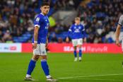 Con Robertson, Cardiff empató 1-1 con Oxford United por el ascenso inglés