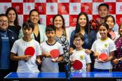 Grupo UNACEM y Asociación Mónica Liyau promueven tenis de mesa en colegios de VMT