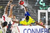 Perú no pudo ante Brasil en la Liga Evolución Fútbol Playa