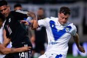 Deportivo Riestra empató con Vélez y mantiene la punta
