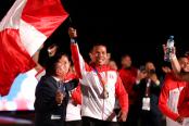 (FOTOS) Bandera peruana flameó en clausura de los Juegos Bolivarianos 2025