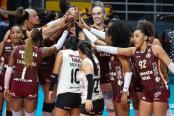 Universitario venció a Regatas y sigue líder de la Liga Peruana de Vóley