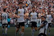 Carrillo ingresó en triunfo de Corinthians ante Vasco da Gama por el Brasileirao