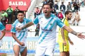 Llacuabamba hizo respetar la casa y sigue como puntero