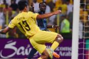 Tapia ingresó en derrota de Al Wasl ante el Al Nassr