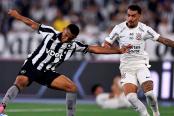 Con Carrillo, Corinthians cayó por 3-1 ante Botafogo por el Brasileirao