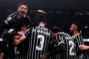 Carrillo fue titular en el triunfo de Corinthians ante Sao Paulo