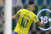 (VIDEO) Palmeiras ganó con lo justo y se afianzó en la cima del Brasileirao