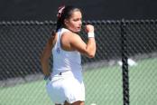 Contundente debut: Lucciana Pérez avanzó a octavos en el W35 de San Gregorio