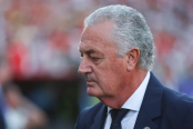Alfaro tras triunfo paraguayo: "A pesar de todas las adversidades, podíamos sacarlo adelante"