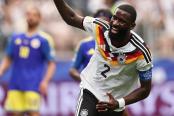 Rüdiger: “En los dos últimos Mundiales no pudimos ganar el debut y eso era una carga importante”