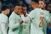 (VIDEO) ¡Hat-trick de Olise! Francia se despidió de su afición con triunfo