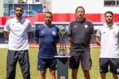 ¡Nolberto Solano gritó campeón con Pakistán!