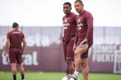Lapadula realizó su primer entrenamiento con Universitario