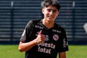 ¡Sueño cumplido! Luciano Zambrano debutó en Boys y jugó junto a su padre